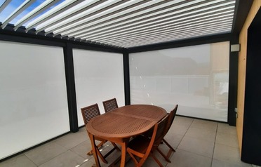 Pergola bioclimatique